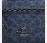  Túi Đeo Chéo Coach Elias Belt Bag In Signature Canvas Midnight Navy CZ400 