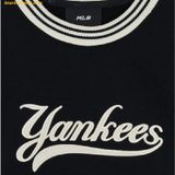  Áo Sweater Nữ MLB Varsity Cursive New York Yankees Sweatshirts 3FMTV0344-50BKS Màu Đen 