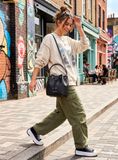  Túi Đeo Chéo Michael Kors Avery Medium Bucket Messenger Bag Black 30F5SQ7M3U 