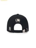  Mũ Lưỡi Trai MLB Varsity Cursive Buckle Logo Unstructured Ball Cap NY (Black) 3ACPVF04N-50BKS Đen 