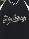  Áo Tay Dài MLB Varsity Sportive Curlsive Woven Man-to-Man New York Yankees 3AMTV1254-50BKS Đen 