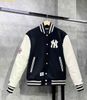  Áo Khoác Bomber New Era Varsity Baseball Jacket New York Yankees Màu Đen Tay Da 