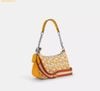  Túi Đeo Vai Coach Teri Shoulder Bag in Floral Print CBI49 chalk buttercup multi 