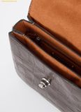  Túi Đeo Chéo COACH Cassie 19 Crossbody Bag Maple 
