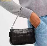  Túi Đeo Vai Coach Nolita 19 Crocodile Embossed CN382 