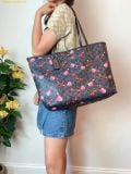 Túi Tote Coach City Tote Bag In Signature Canvas With Cherry Print 