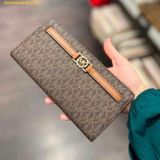  Ví Cầm Tay Michael Kors Reed Large Signature Logo Wallet Nâu Logo - SKU 35F4G6RE3B 