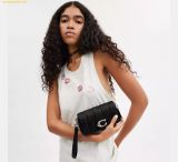  Túi Xách Coach Tabby Crossbody Wristlet With Pillow Quilting Black CP018 
