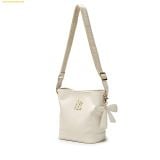  Túi Đeo Chéo MLB Shoulder Bag, New York Yankees Monogram Embo Bucket Bag 7ACRM066N-50CRS Cream 