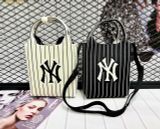  Túi Đeo Chéo MLB Basic Big Logo Knit Crossbody New York Yankees - Màu Đen 3ACRS034N-50BKS 