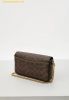  Túi Đeo Chéo Coach Mila Crossbody Bag And Wallet 