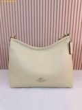  Túi đeo vai Coach Laurel Shoulder Bag 