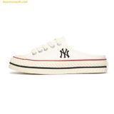  Giày Đạp Gót MLB Playball Origin Mule New York Yankees 3AMUUA11N-50WHS Trắng 