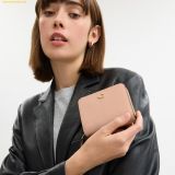 Ví Gập Coach Essential Billfold Wallet In Colorblock Cream Multi CZ145 