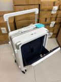  Vali Kéo FILA Ribbed Hard Shell Luggage 22 Inch Màu Trắng Có Ngăn Laptop 