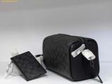  Túi Đeo Chéo Coach Axel Crossbody In Signature Canvas CJ674 Màu Đen Logo 