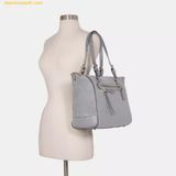  Túi Tote Coach Kleo Carryall C5689 