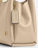  Túi Xách Coach Lana Shoulder Bag 23 CM545 White 