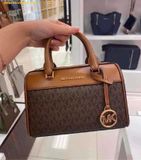  Túi Đeo Chéo Michael Kors Signature Travel XS Duffle Crossbody Brown 