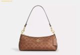  Túi Đeo Vai Coach Charlotte Shoulder Bag In Signature Canvas CCL40 Brown 