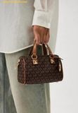  Túi Trống Michael Kors Grayson Bag And Keychain Nâu Logo 