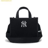  Túi Tote Vuông MLB Jacquard Varsity New York Yankees 3AORS024N-50BKS Màu Đen 