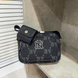 Túi Đeo Chéo MLB Monogram New York Yankees 7ACRMDH5N-50BKS - Đen 