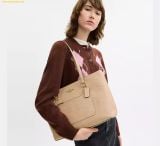  Túi Tote Coach Station Tote Bag In Signature Leather Gold Oat CCD49 