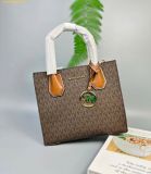  Túi Xách Michael Kors Mercer Medium Messenger Crossbody Satchel 