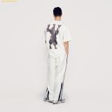  Áo Phông ADLV Fuzzy Font Rabbit Short Sleeve T-Shirt Trắng Kem 