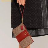  Ví Dài Coach Essential Small Wristlet In Signature Canvas Tan Caramel CI189 