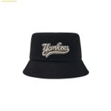  Mũ Bucket MLB Varsity Boucle Cursive Bucket Hat New York Yankees 3AHTV034N-50BKS - Đen 
