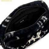  Túi Đeo Chéo MLB Dia Monogram Fur Cross Bag New York Yankees 3ACRM1026-50BKS Màu Đen 