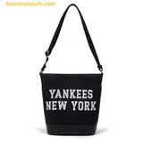  Túi Đeo Vai MLB Jacquard Varsity New York Yankees 3ABMS024N-50BKS Màu Đen 