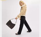  Túi Xách Coach Laurel Shoulder Bag In Signature Canvas CV975 Đen Logo 