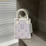  Túi Đeo Chéo Tote Mini MLB Monogram Boston Red Sox 7ACRMD35N-43IVS Trắng Tím 