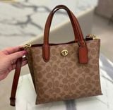  Túi Tote Coach Willow Tote 24 In Signature Canvas C8562 Nâu Logo 