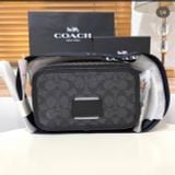  Túi Đeo Chéo Coach Wyatt Crossbody Bag In Signature Canvas CW365 