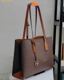  Túi Tote Michael Kors MK Ruthie Large Signature Logo Satchel Màu Nâu Logo 