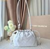  Túi Đeo Chéo Tory Burch Willa Quilted Smooth Leather E/W Drawstring Bag White 166183 
