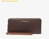  Ví Dài Michael Kors Jet Set Travel Large Logo Continental Wristlet 35F8GTVT3B Nâu Logo 