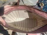  Túi Tote Coach Taxi Tote Bag In Signature Canvas Pink Sable 