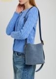  Túi Đeo Vai Coach Bleecker 21 Suede Bucket Bag Light Denim CCW84 