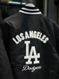  Áo Khoác Bomber New Era MLB Varsity Jacket New York Yankees / Los Angeles Dodgers Đen 