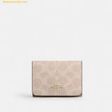  Ví Gập Coach Card Holder Wallet In Blocked Signature Canvas Sand CZ446 