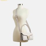  Túi Đeo Vai Coach Tabby Shoulder Bag 26 CY940 Trắng 