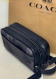  Túi Cầm Tay Cluch Coach Small Travel Kit In Signature Camo Print CX879 