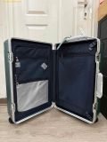  Vali Kéo FILA Ribbed Hard Shell Luggage 24 Inch Trắng 