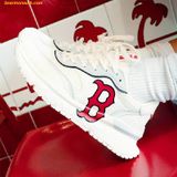  Giày Thể Thao MLB Chunky Runner Boston Red Sox 3ASHRJ13N-43IVS Màu Trắng Kem 