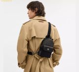  Túi Đeo Chéo Nam Coach Small Turnlock Sling Pack In Signature Canvas CAJ29 